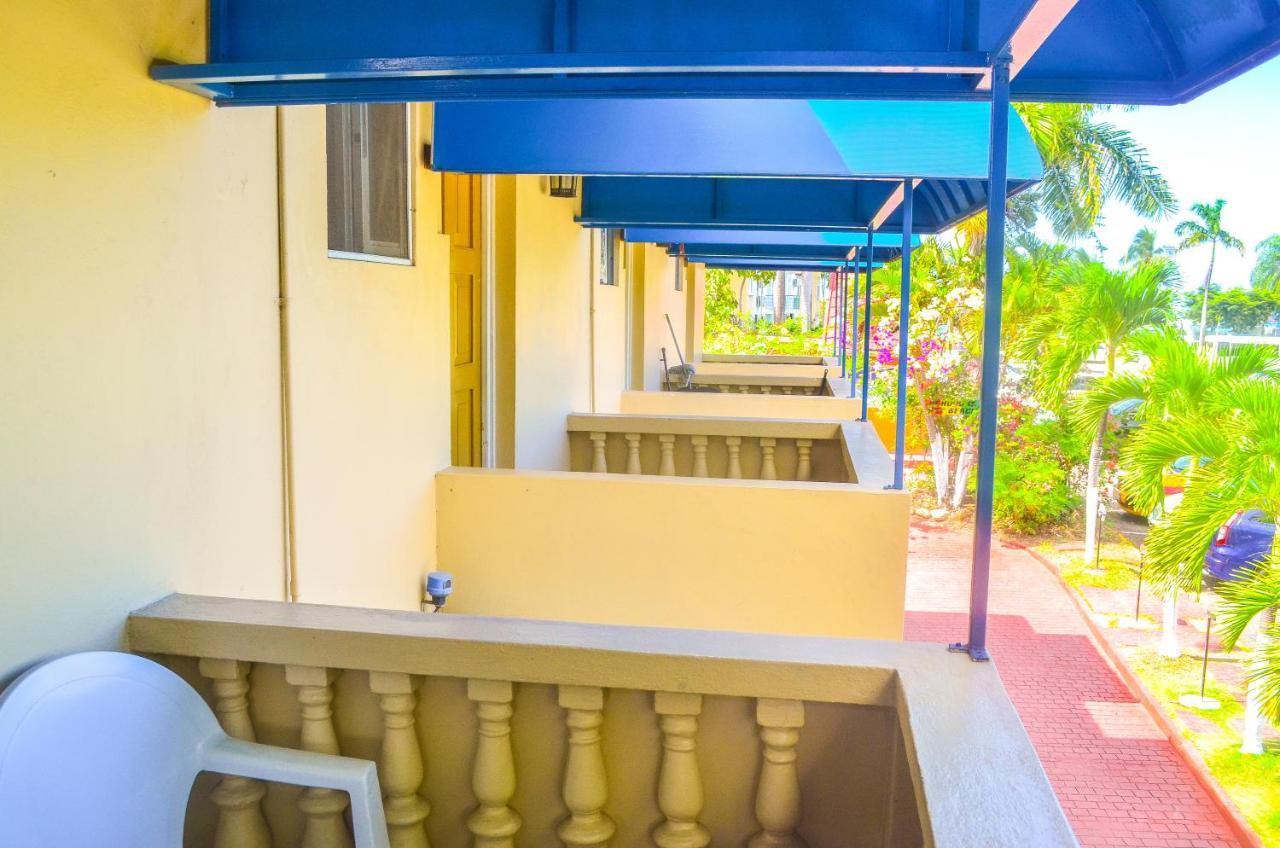 Reggae Hostel Ocho Rios Exterior photo